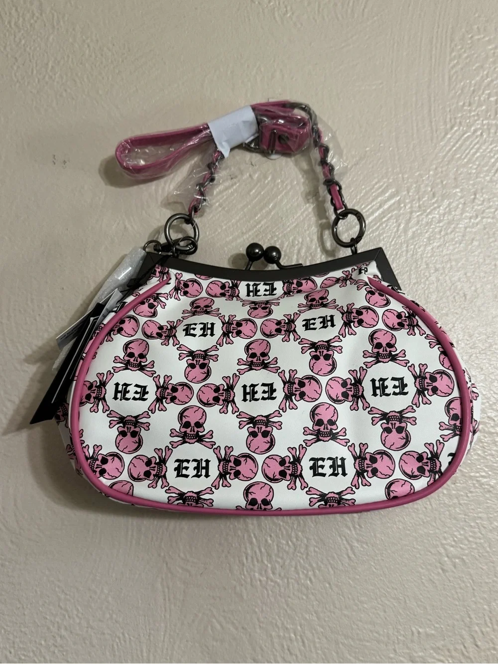Ed Hardy ed hardy